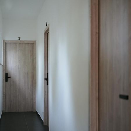 Min Su Bed & Breakfast Waremme Екстериор снимка
